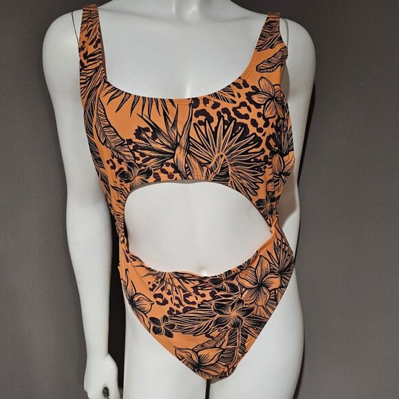 BCBGeneration Jungle Queen Printed Cut-Out One-Piece Swimsuit - Picture 2 of 11